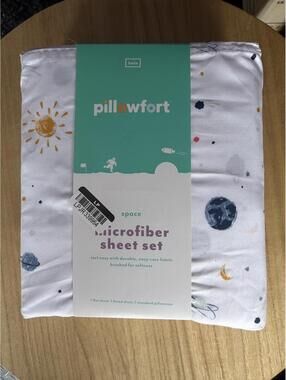 Pillowfort Space Sheets Twin NWT